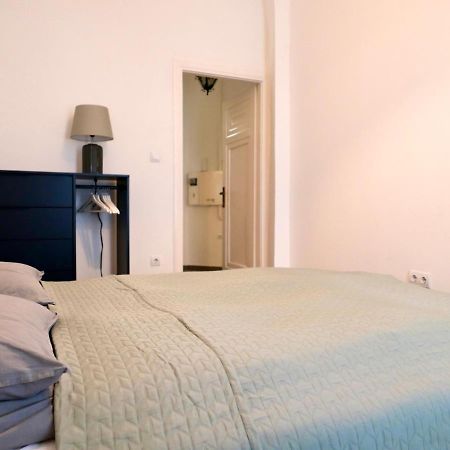 בודפשט Contemporary City Apartment Vaci Utca מראה חיצוני תמונה