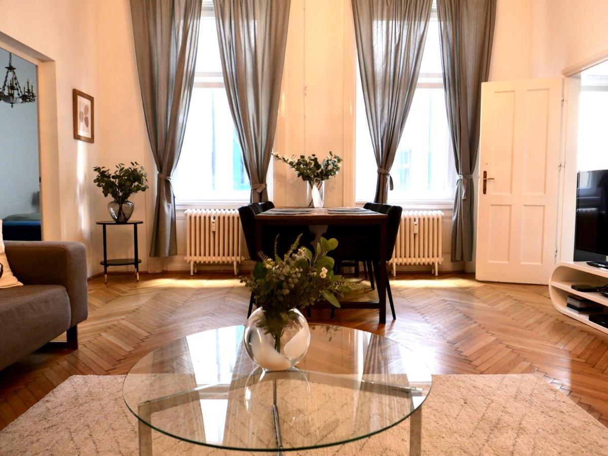 בודפשט Contemporary City Apartment Vaci Utca מראה חיצוני תמונה