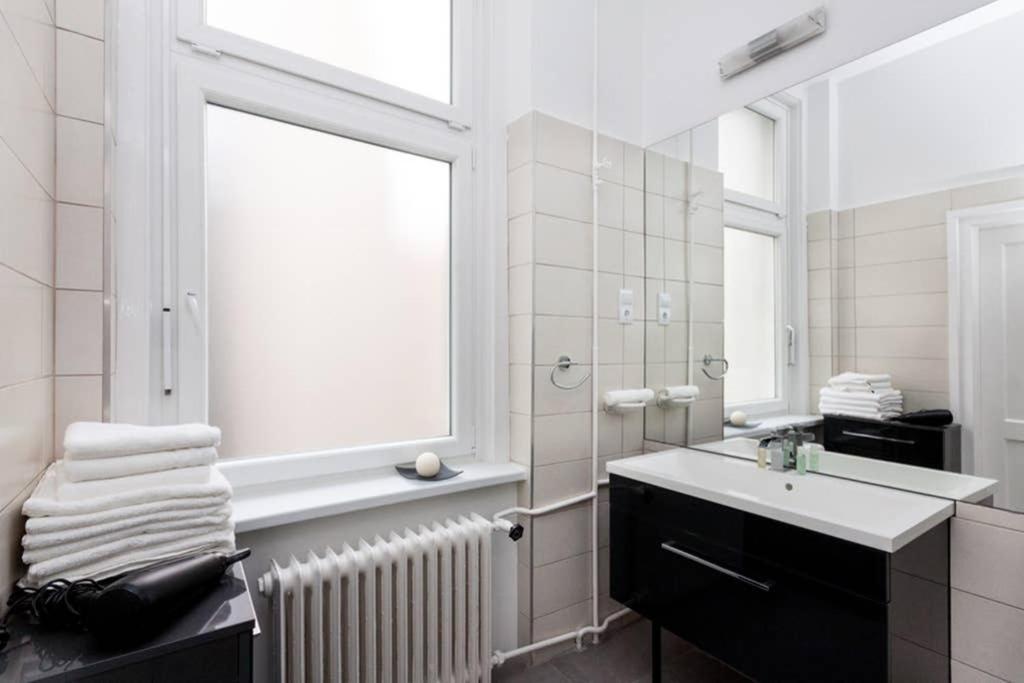 בודפשט Contemporary City Apartment Vaci Utca מראה חיצוני תמונה